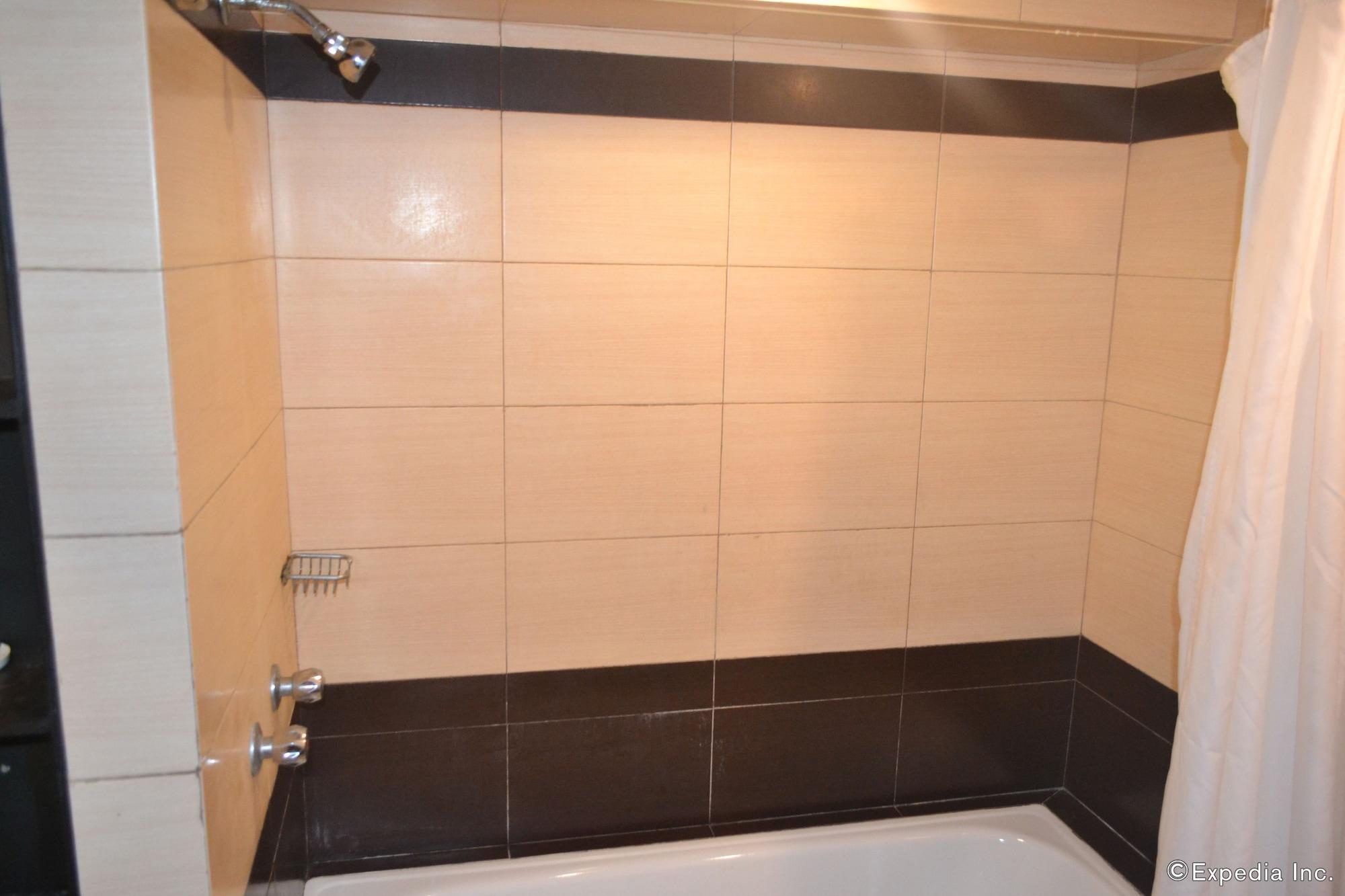 Lancaster Hotel Cebu Lapu-Lapu City Kültér fotó