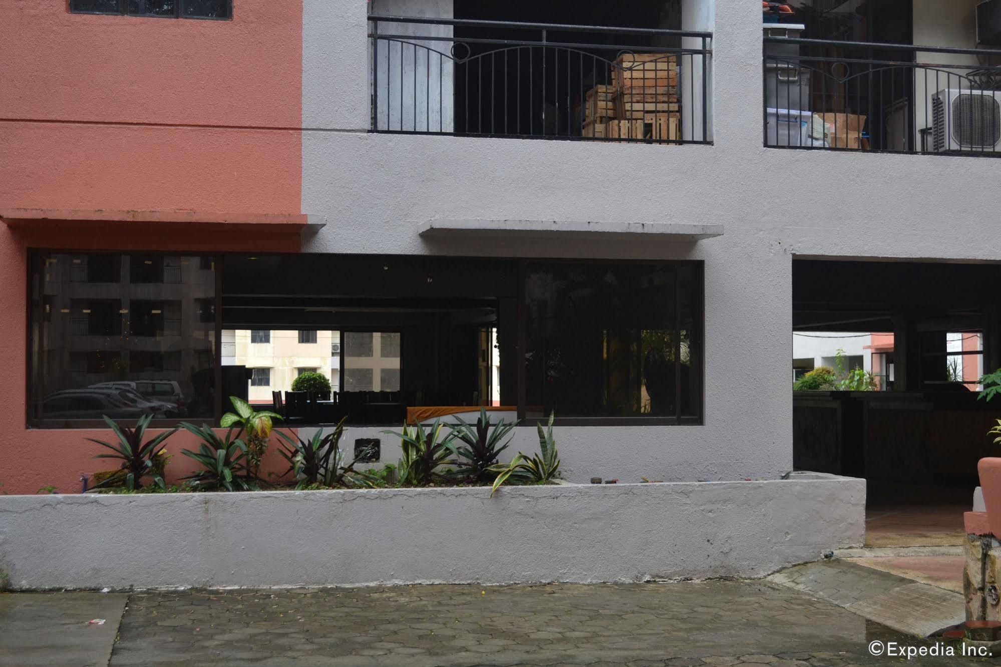 Lancaster Hotel Cebu Lapu-Lapu City Kültér fotó