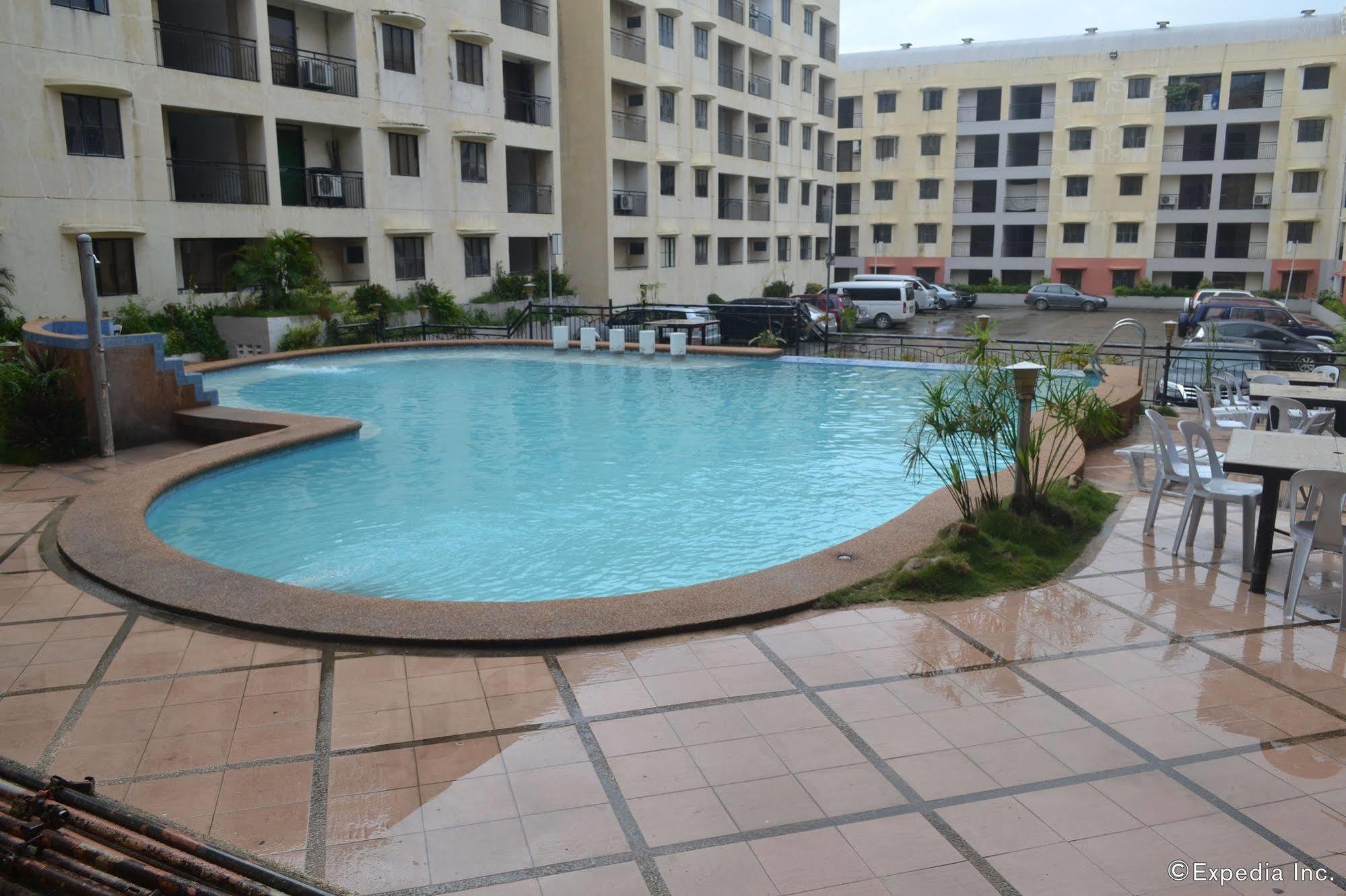Lancaster Hotel Cebu Lapu-Lapu City Kültér fotó